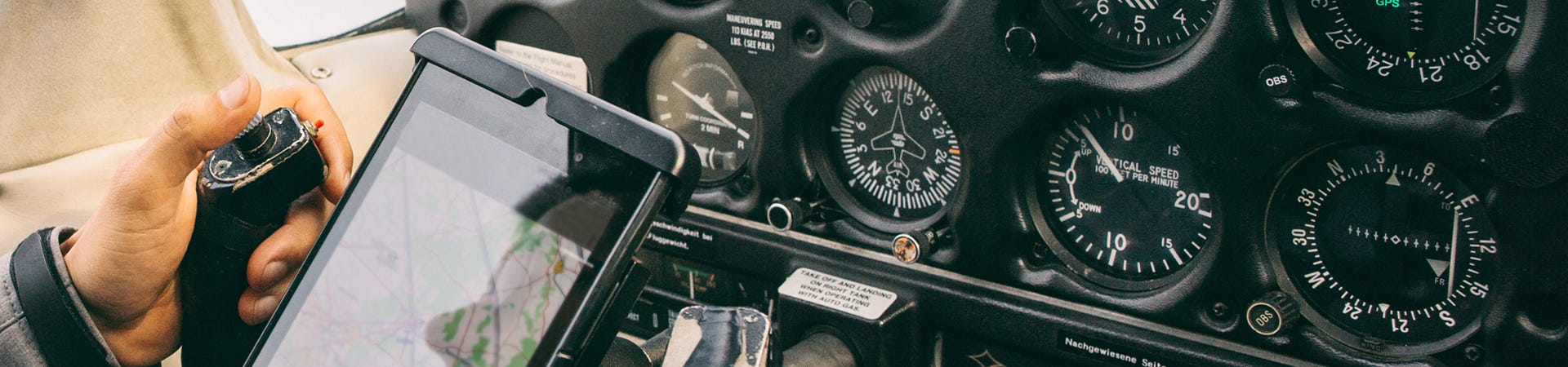 Accurate Flight Instruments: How Directional Gyros Work